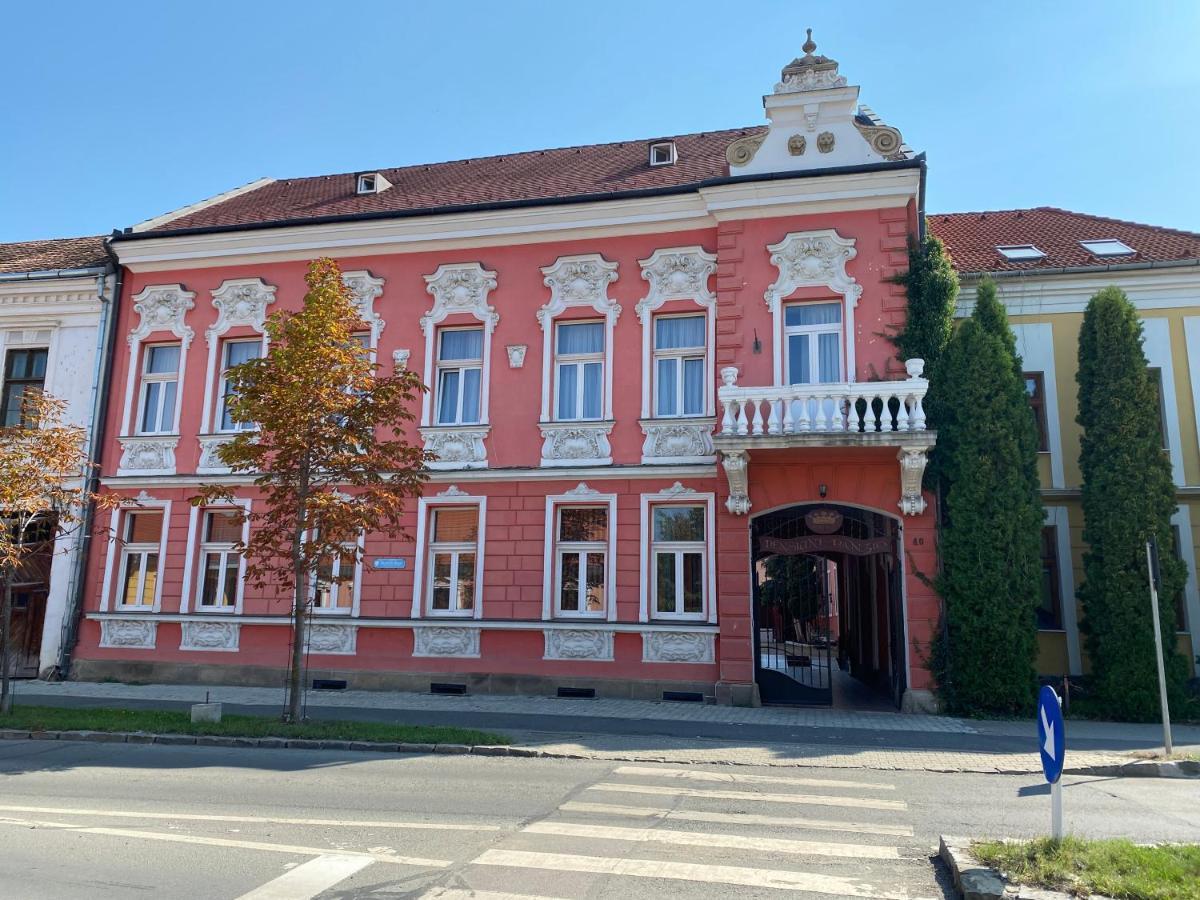 Pensiunea Korona And Restaurant Miercurea Ciuc Exteriör bild