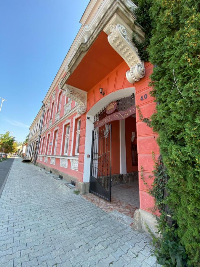 Pensiunea Korona And Restaurant Miercurea Ciuc Exteriör bild
