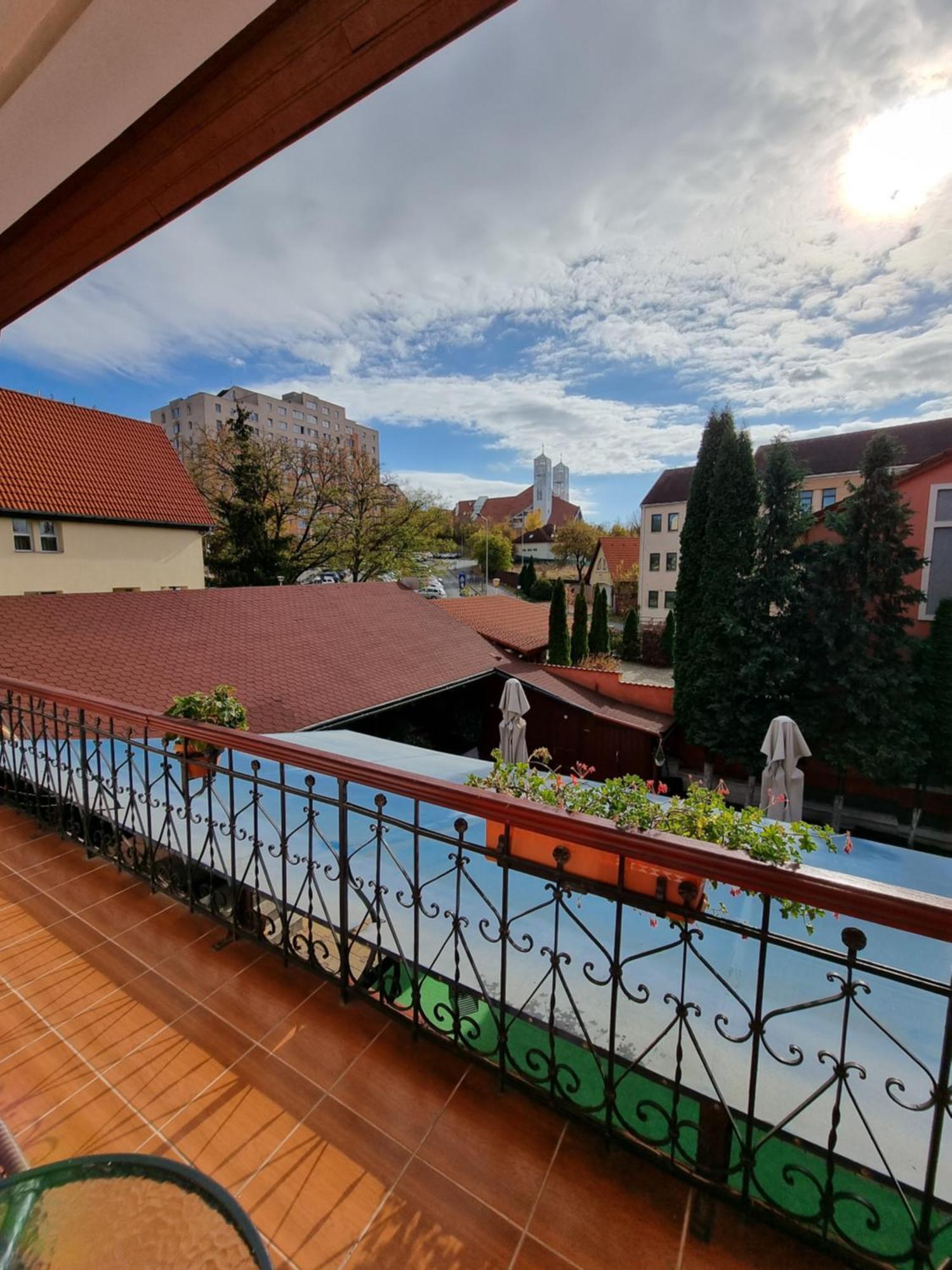 Pensiunea Korona And Restaurant Miercurea Ciuc Exteriör bild